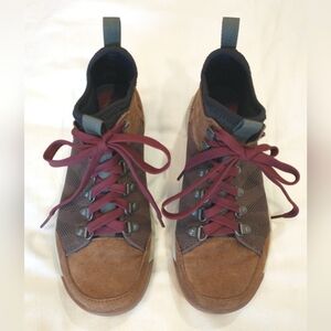 L.L. Bean Vista Hiking Sneakers - Saddle Brown - Sizes 7 & 9 - NWOB